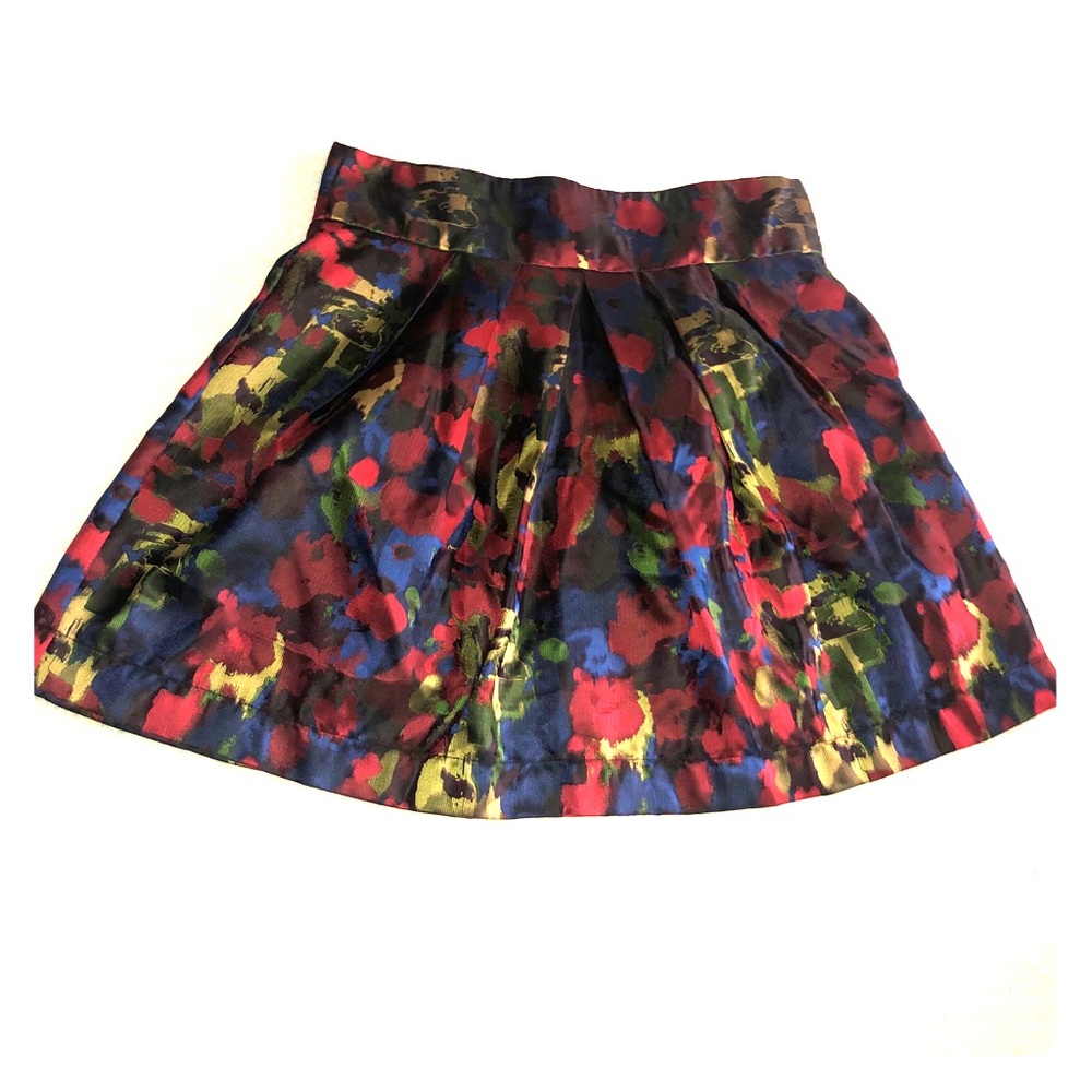 Skirt so cute and stylish rare